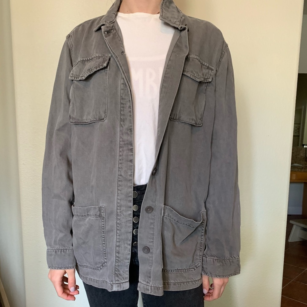 Super cute, light weight jacket